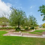 Village Pierre & Normandy Garden 3* Branville