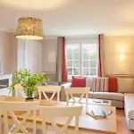 Lejlighedshotel Village Pierre & Normandy Garden Branville
