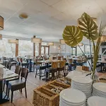 Lejlighedshotel Village Pierre & Normandy Garden Branville