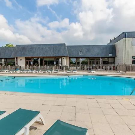 Village Pierre & Normandy Garden 3* Branville