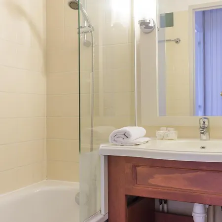 Village Pierre & Normandy Garden Apartmanhotel Branville