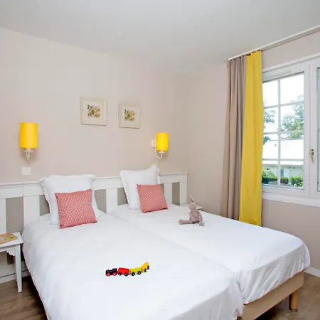 Village Pierre & Normandy Garden Aparthotel 3*