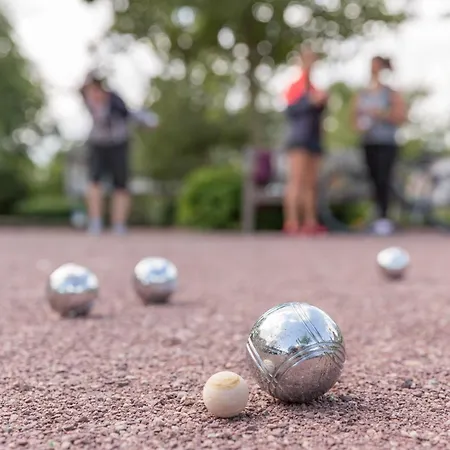 Апарт-отель Village Pierre & Normandy Garden 3*