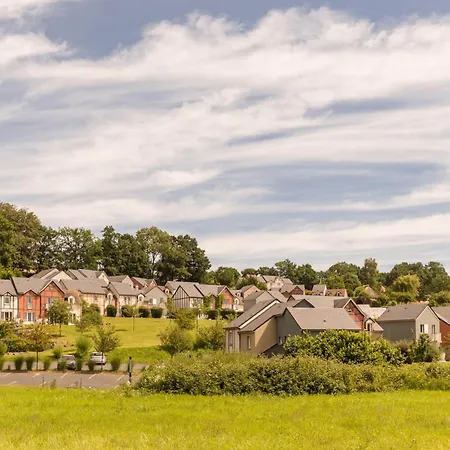 Apartmanhotel Village Pierre & Normandy Garden 3*