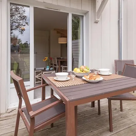 Apart-hotel Village Pierre & Normandy Garden Branville
