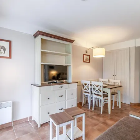 Apartmanhotel Village Pierre & Normandy Garden