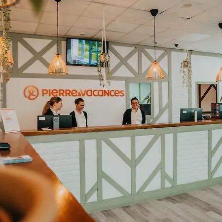 Village Pierre & Normandy Garden Apartmanhotel