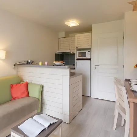 Aparthotel Village Pierre & Normandy Garden