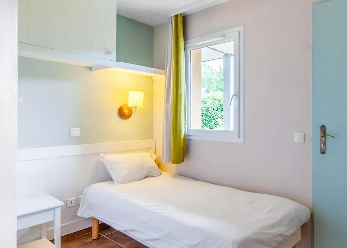 Village Pierre & Normandy Garden 3* Branville