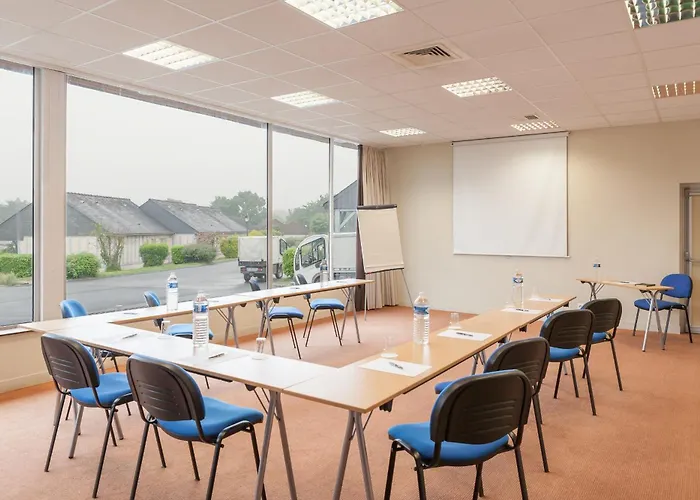 Village Pierre & Normandy Garden Appart hôtel 3*