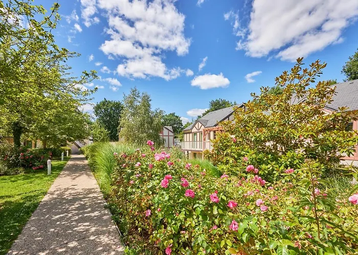 Apart Otel Village Pierre & Normandy Garden 3*