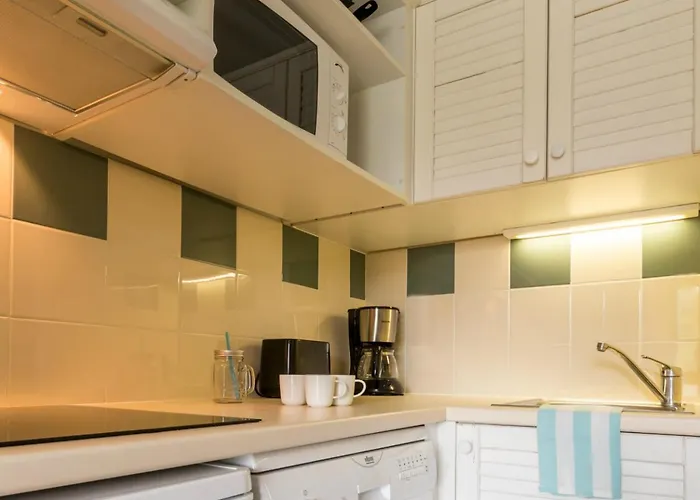 Village Pierre & Normandy Garden Appart hôtel Branville