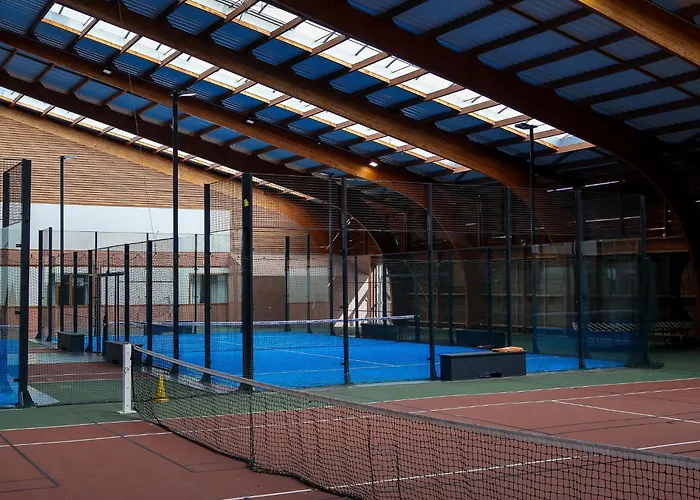 Village Pierre & Normandy Garden Appart hôtel