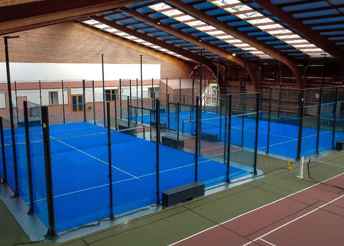 Appart hôtel Village Pierre & Normandy Garden 3*